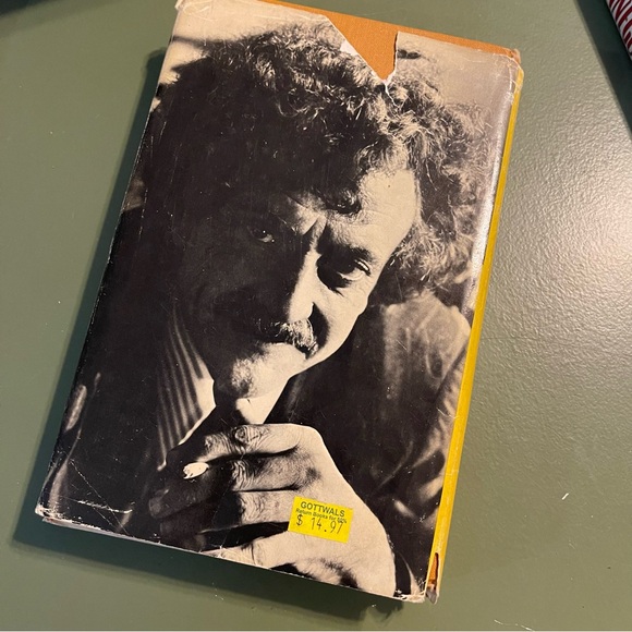 Kurt Vonnegut Book Set - Picture 8 of 10